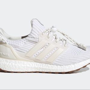 ADIDAS Ivy Park x UltraBoost 4.0 'White Gum'